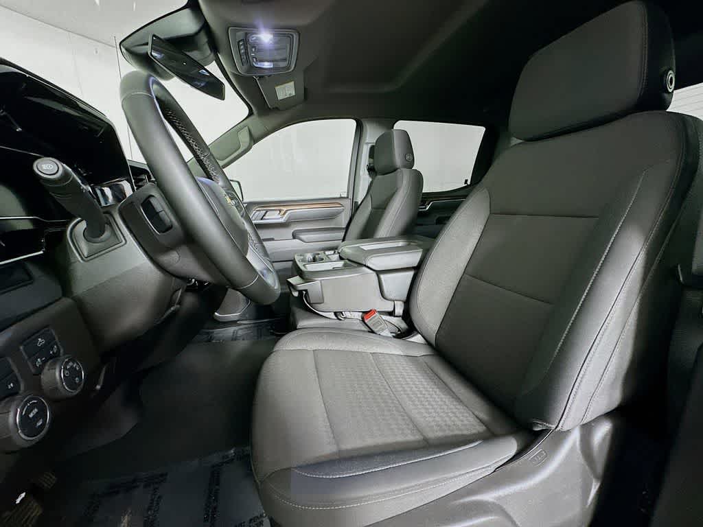 Thumbnail: 2025 Chevrolet Silverado 1500 - 12