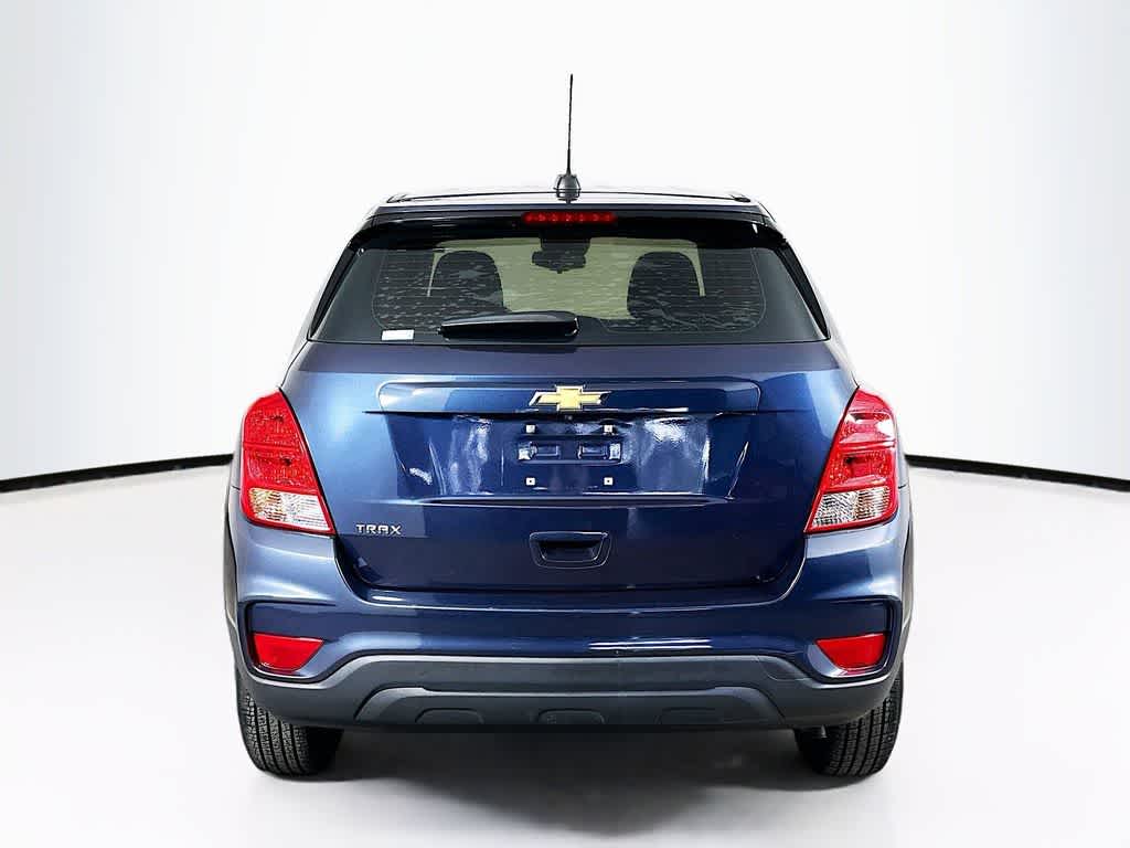 Thumbnail: 2018 Chevrolet Trax - 5