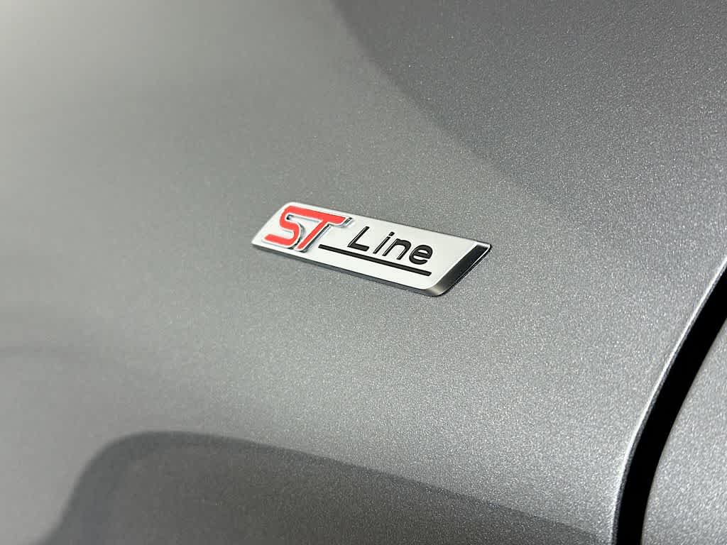 Thumbnail: 2026 Ford Explorer - 7