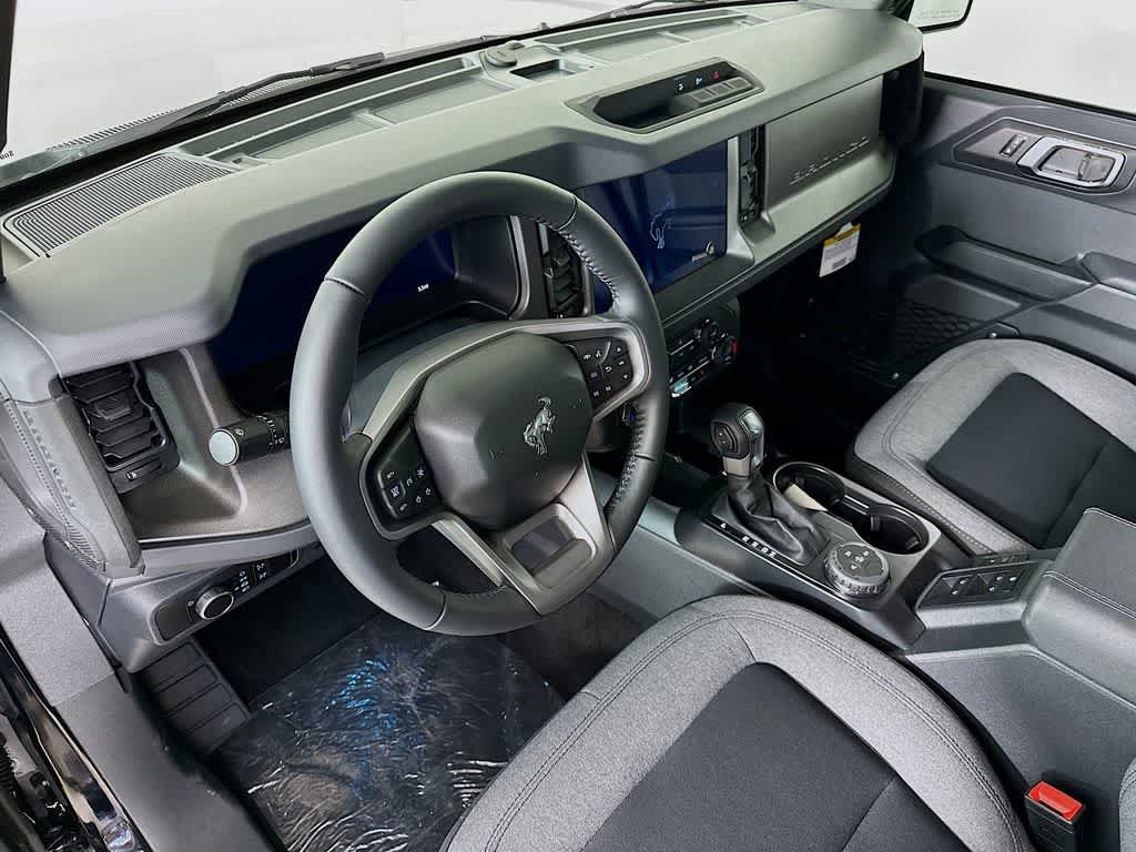 Thumbnail: 2025 Ford Bronco - 2