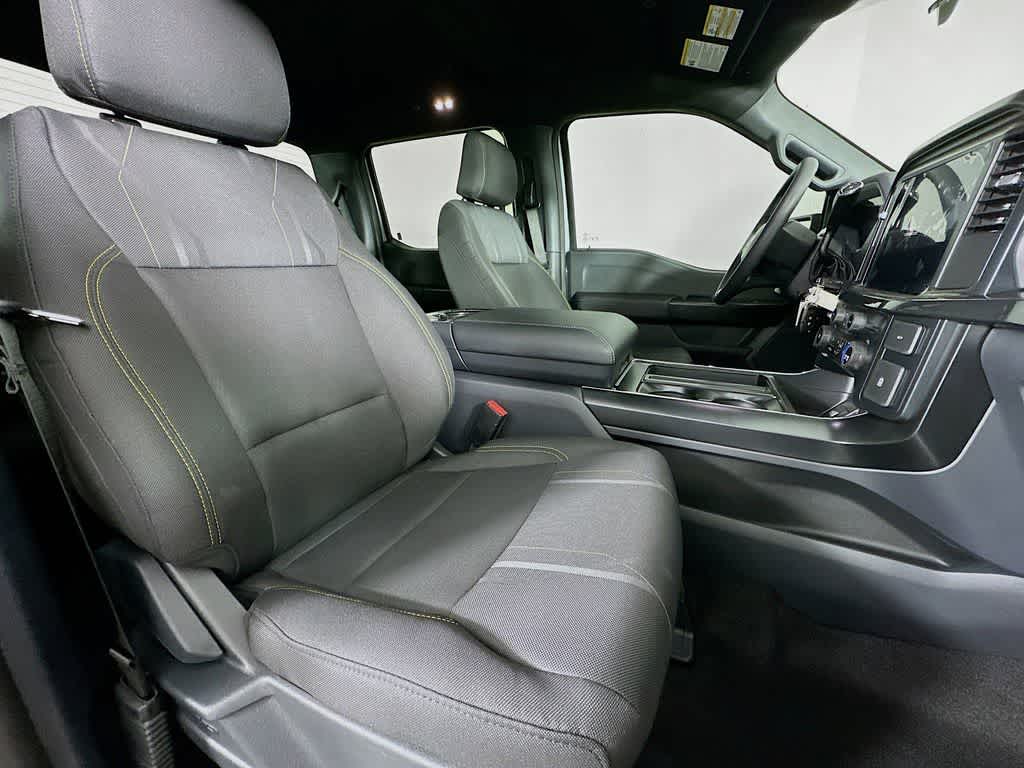 Thumbnail: 2025 Ford F-150 - 15