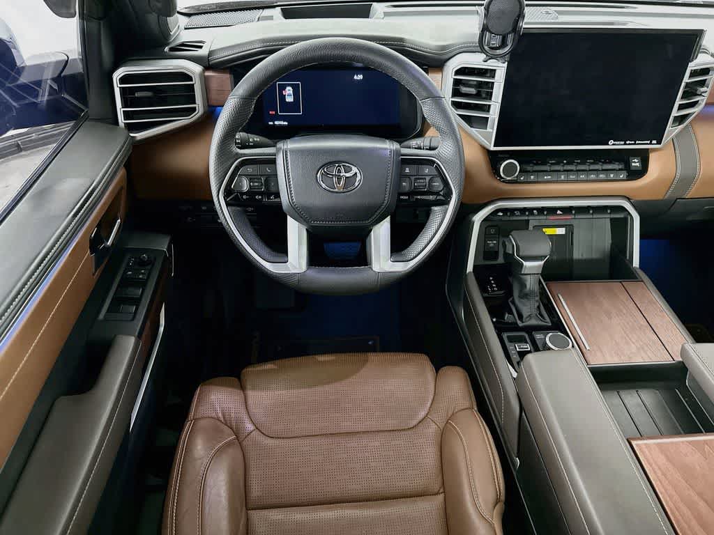 Thumbnail: 2024 Toyota Tundra - 10