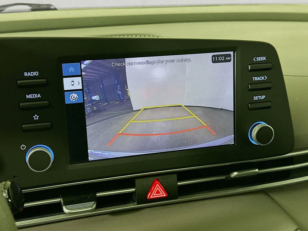 Thumbnail: 2024 Hyundai Elantra - 25