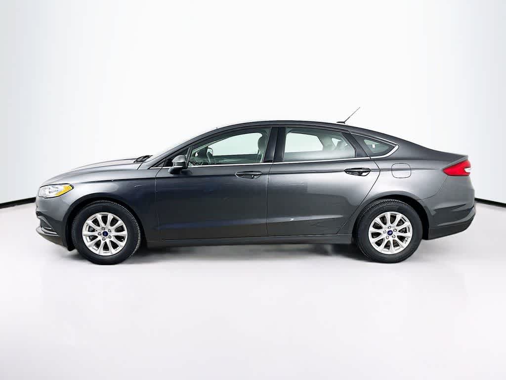 Thumbnail: 2017 Ford Fusion - 3
