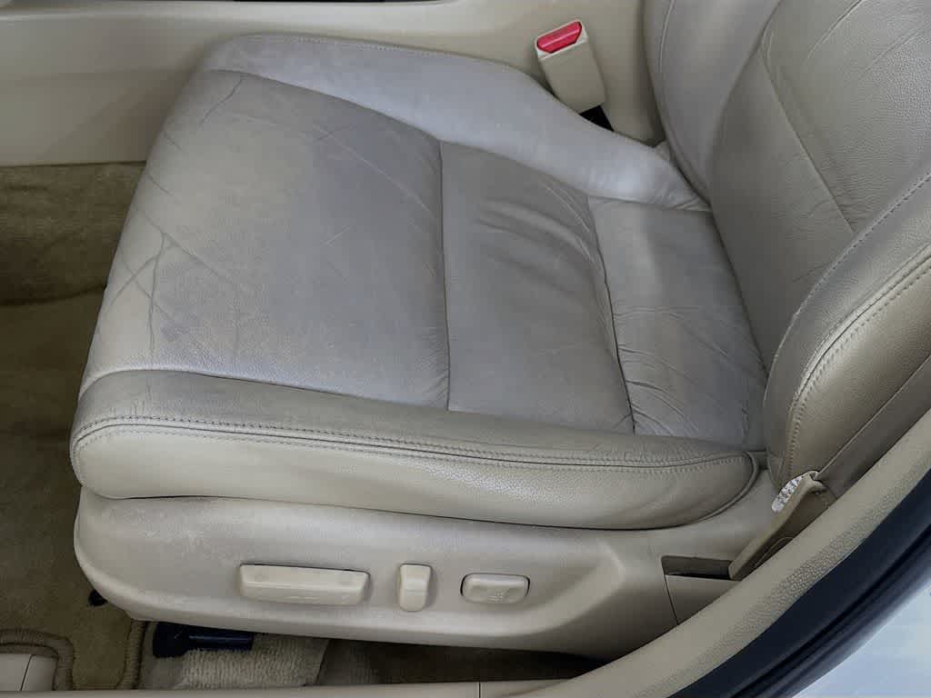 Thumbnail: 2012 Honda Accord - 28