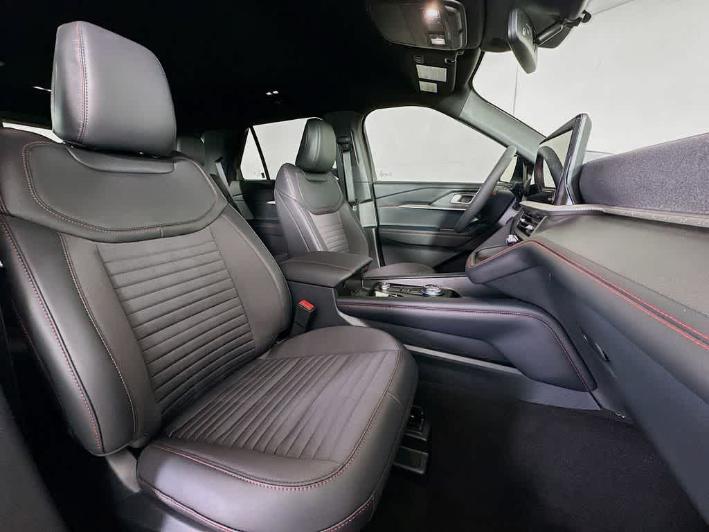 Thumbnail: 2026 Ford Explorer - 15