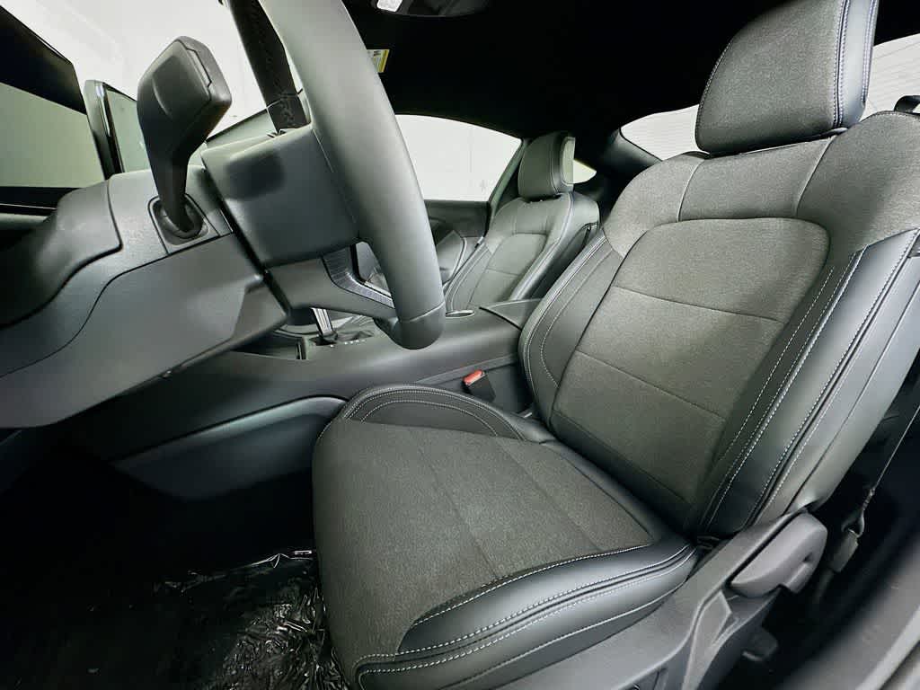 Thumbnail: 2025 Ford Mustang - 12