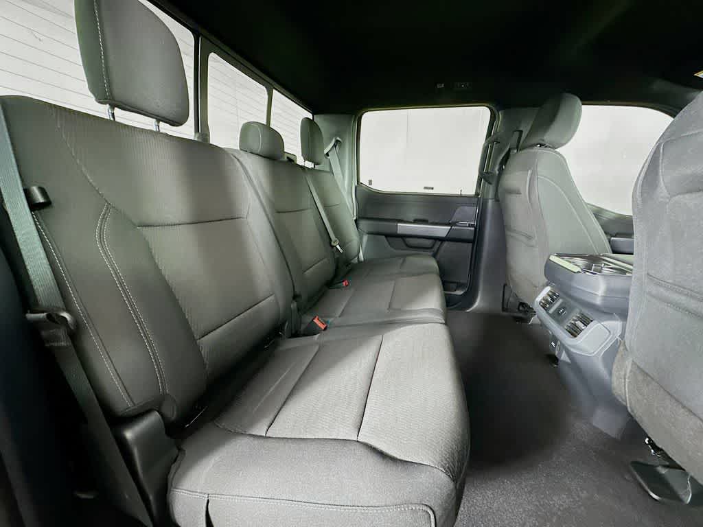 Thumbnail: 2025 Ford F-150 - 32