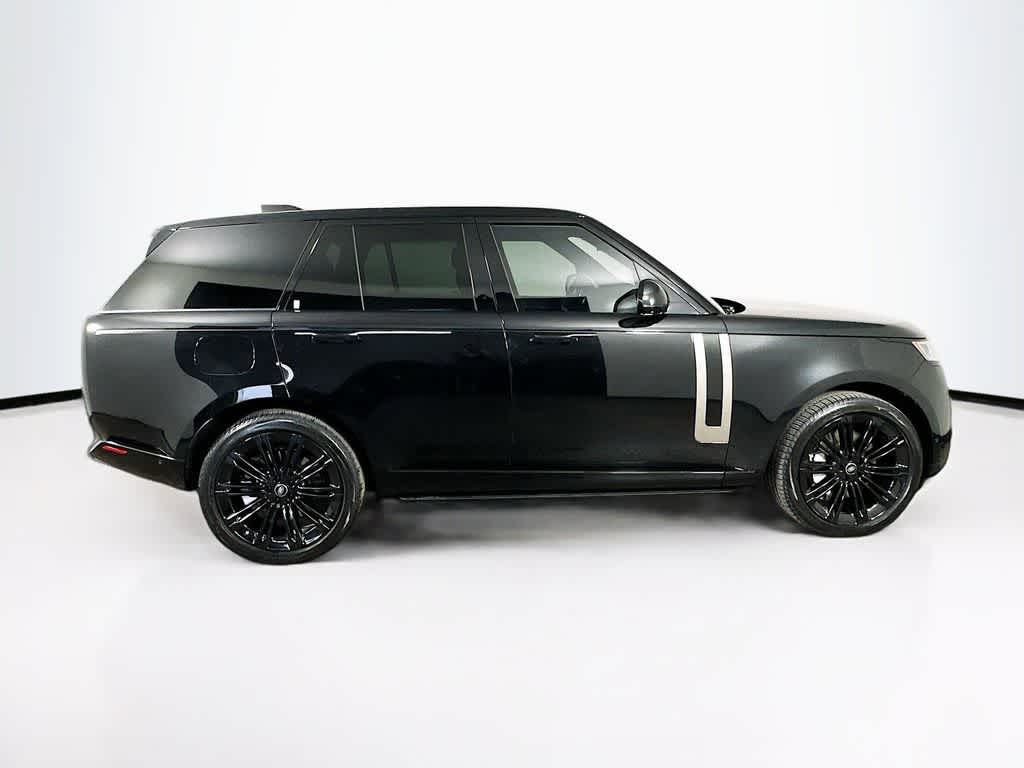 Thumbnail: 2023 Land Rover Range Rover - 26