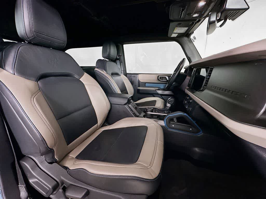 Thumbnail: 2022 Ford Bronco - 14