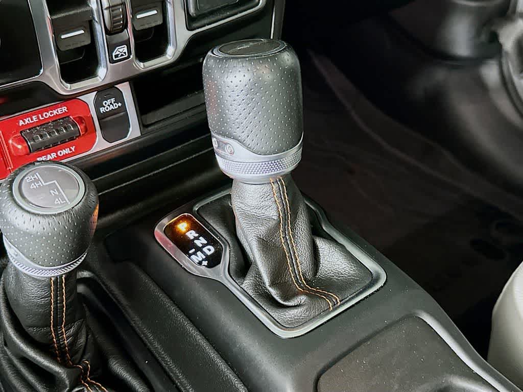 Thumbnail: 2021 Jeep Gladiator - 19