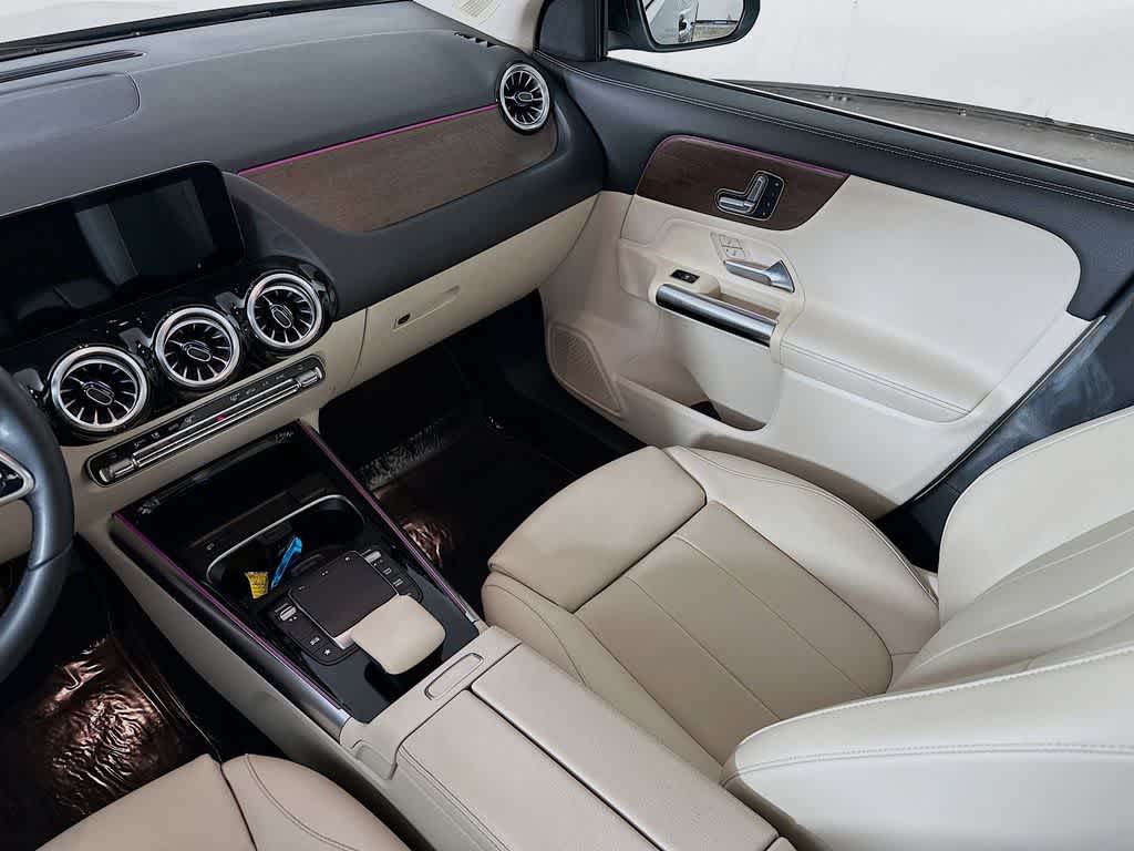 Thumbnail: 2022 Mercedes-Benz GLA - 11
