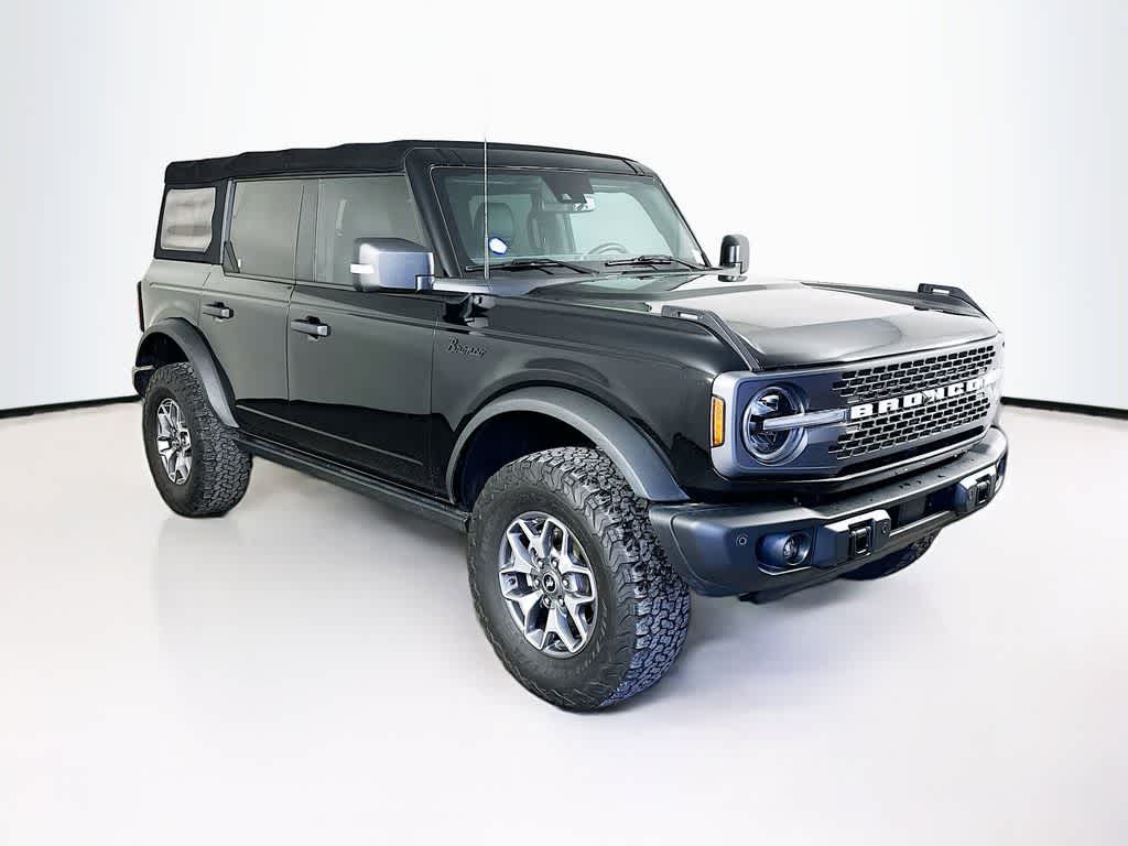 Thumbnail: 2022 Ford Bronco - 23