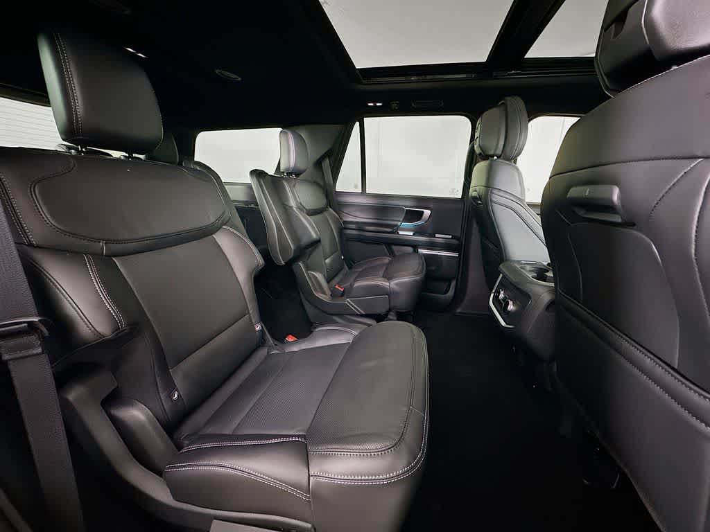 Thumbnail: 2026 Ford Expedition - 34