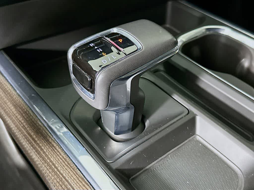 Thumbnail: 2022 Chevrolet Silverado 1500 - 19