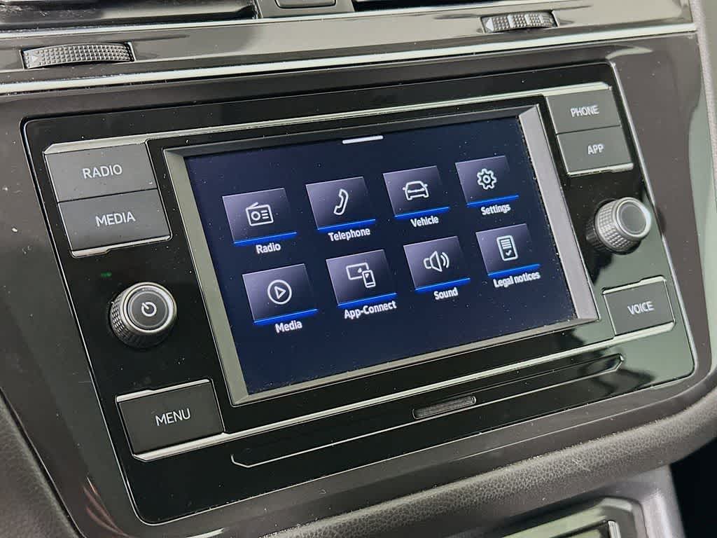 2023 Volkswagen Tiguan S 16
