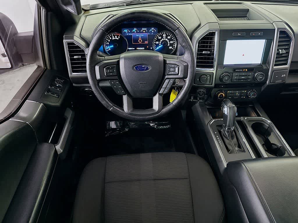Thumbnail: 2016 Ford F-150 - 10