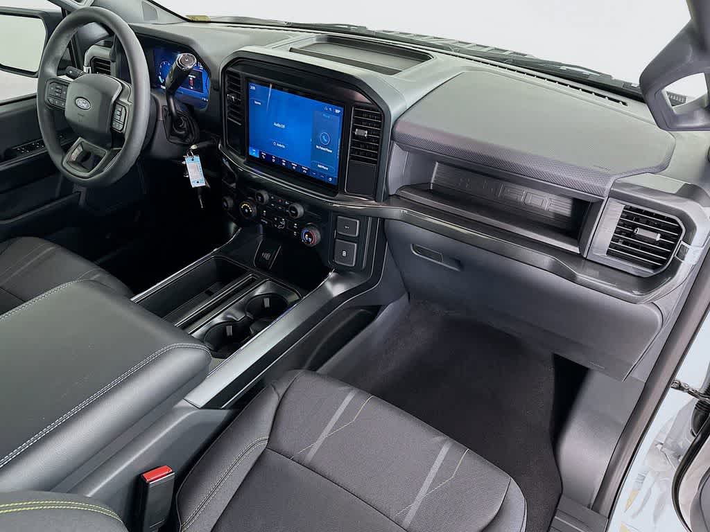 Thumbnail: 2025 Ford F-150 - 32