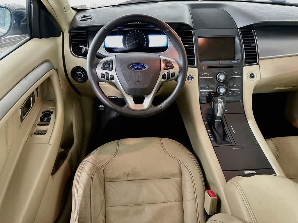 Thumbnail: 2015 Ford Taurus - 9
