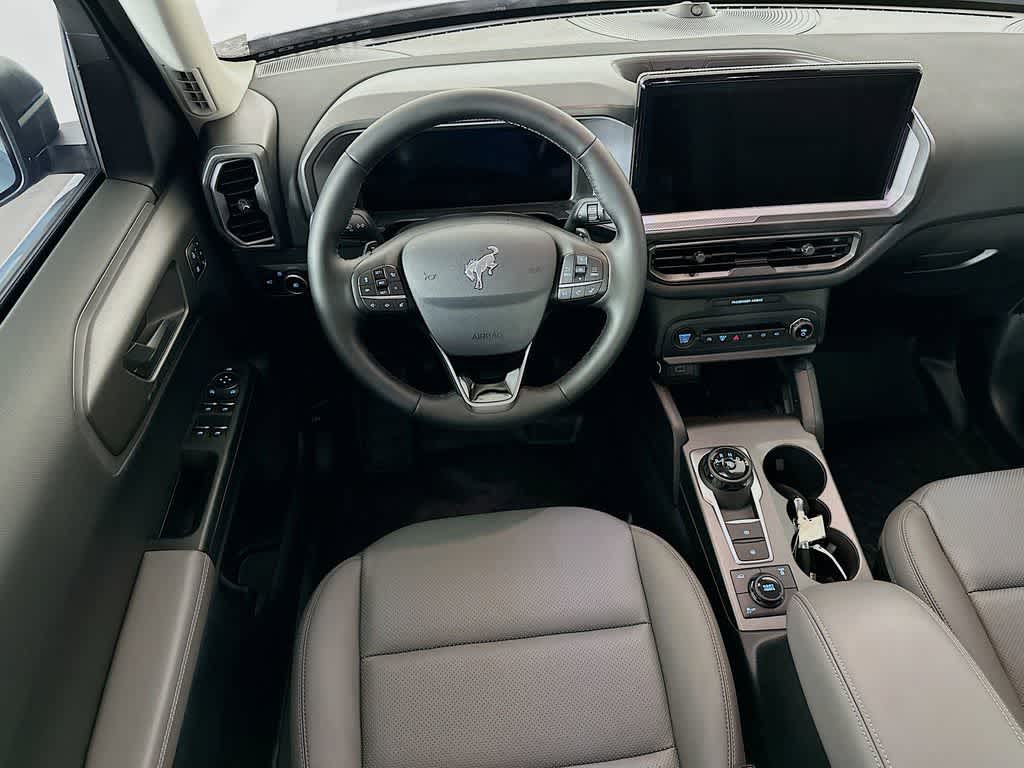 Thumbnail: 2025 Ford Bronco Sport - 11