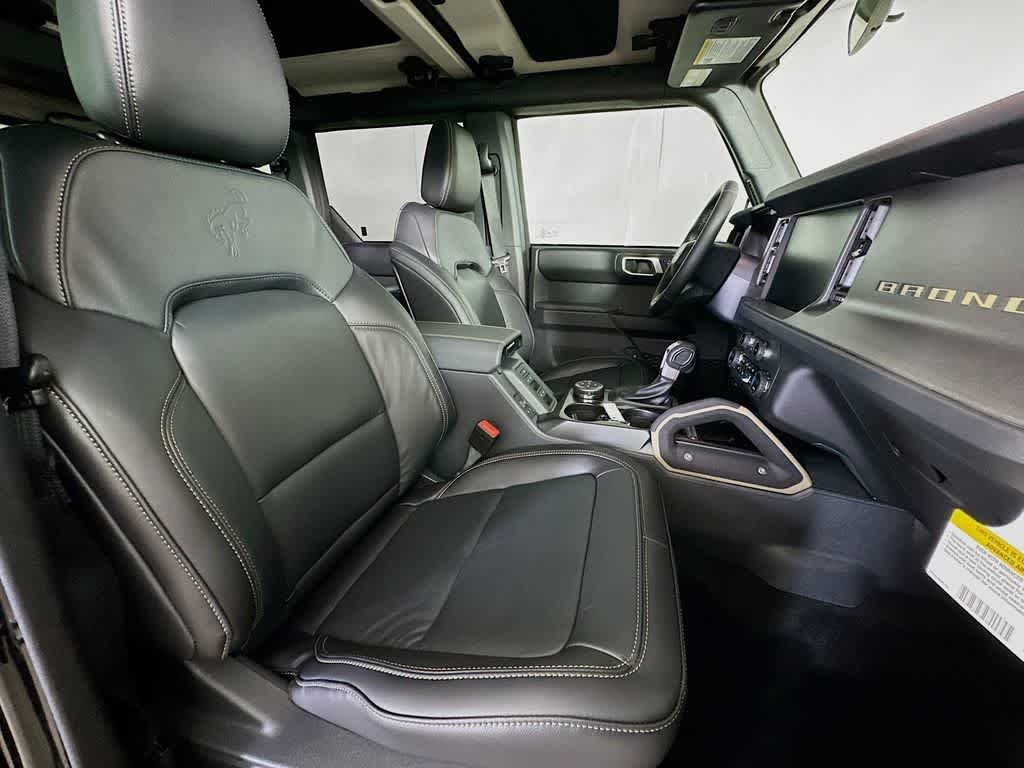 Thumbnail: 2025 Ford Bronco - 15