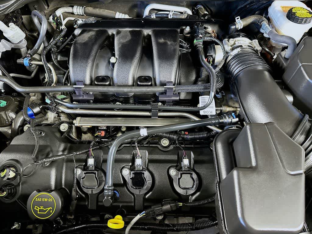 Thumbnail: 2019 Ford Explorer - 9