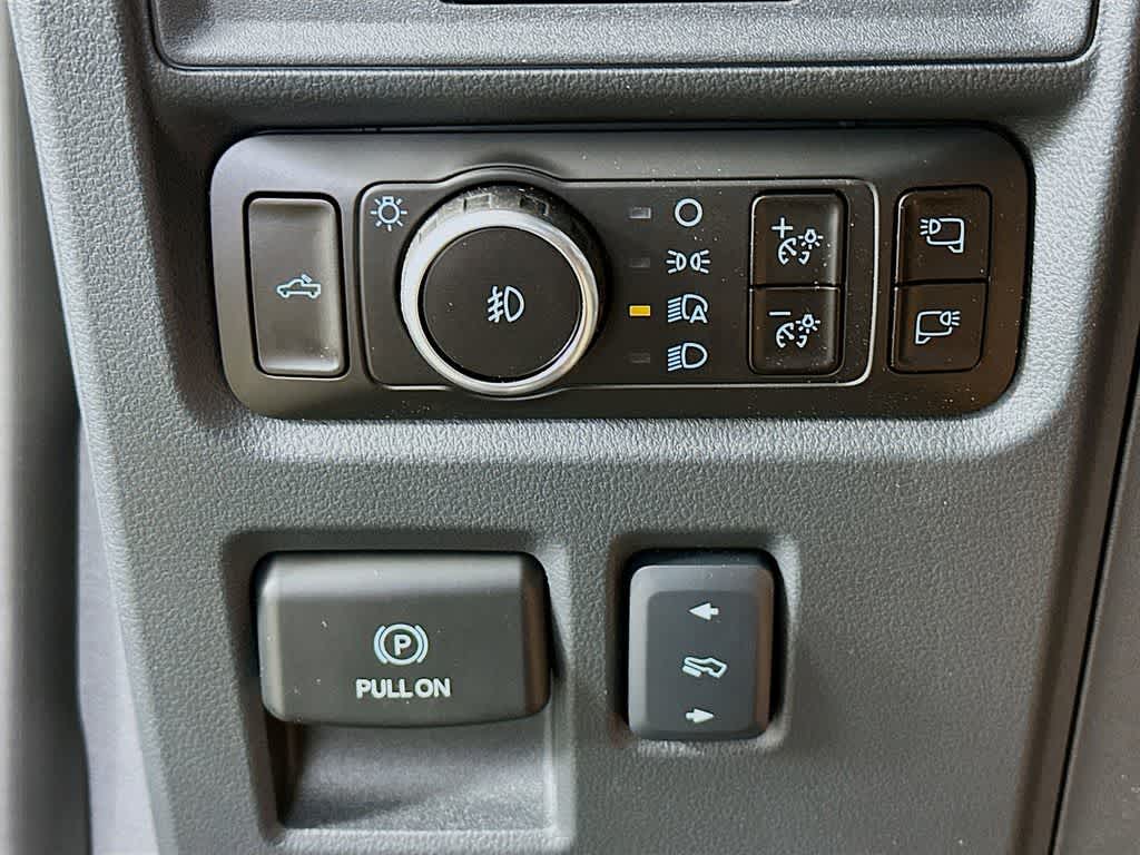 2025 Ford F-150 Lariat 27
