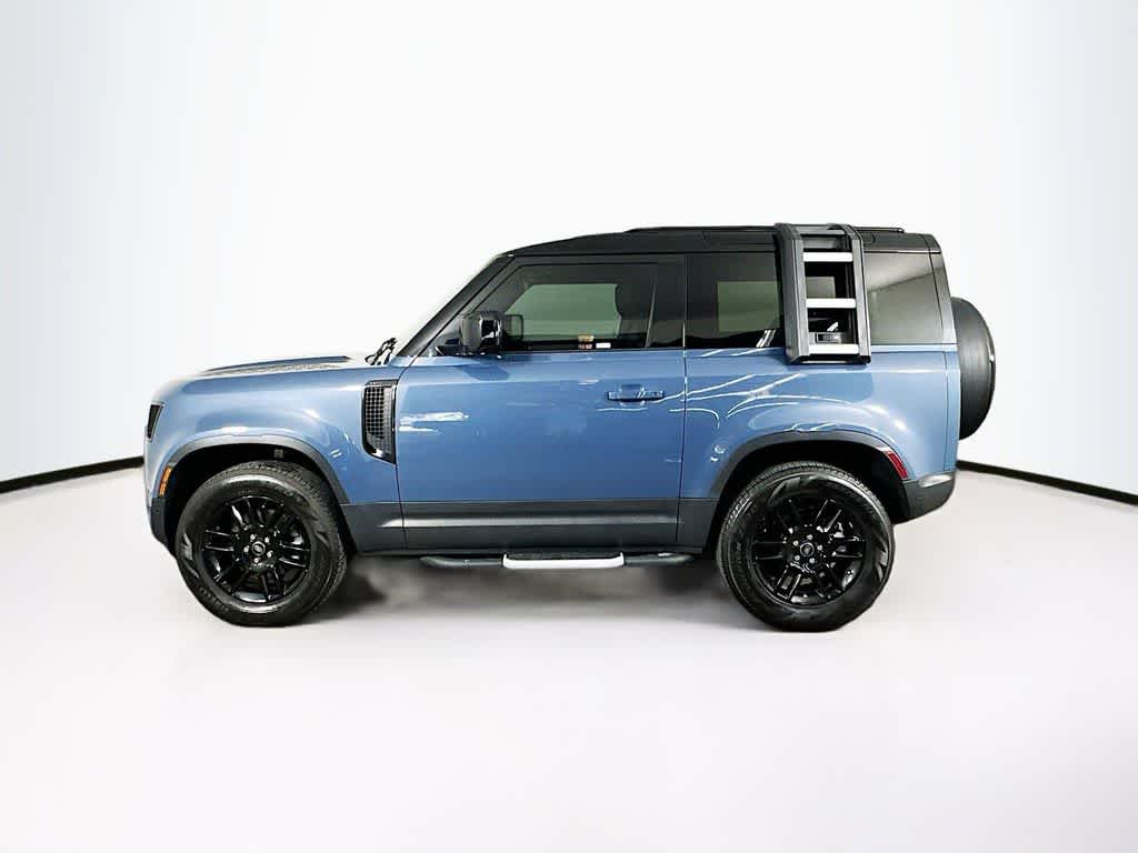 Thumbnail: 2023 Land Rover Defender - 3