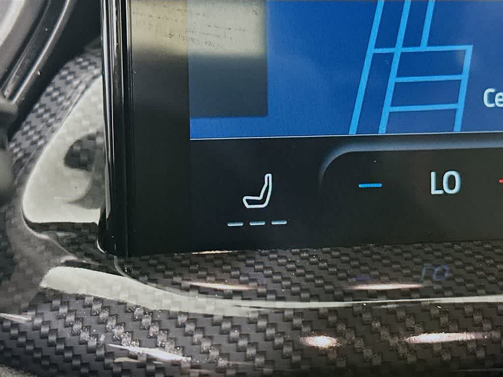 2025 Ford Escape ST-Line Select 32