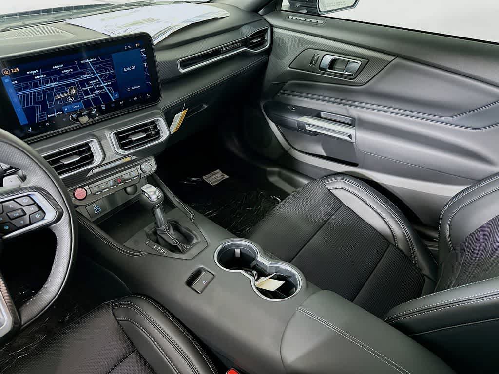 Thumbnail: 2025 Ford Mustang - 11