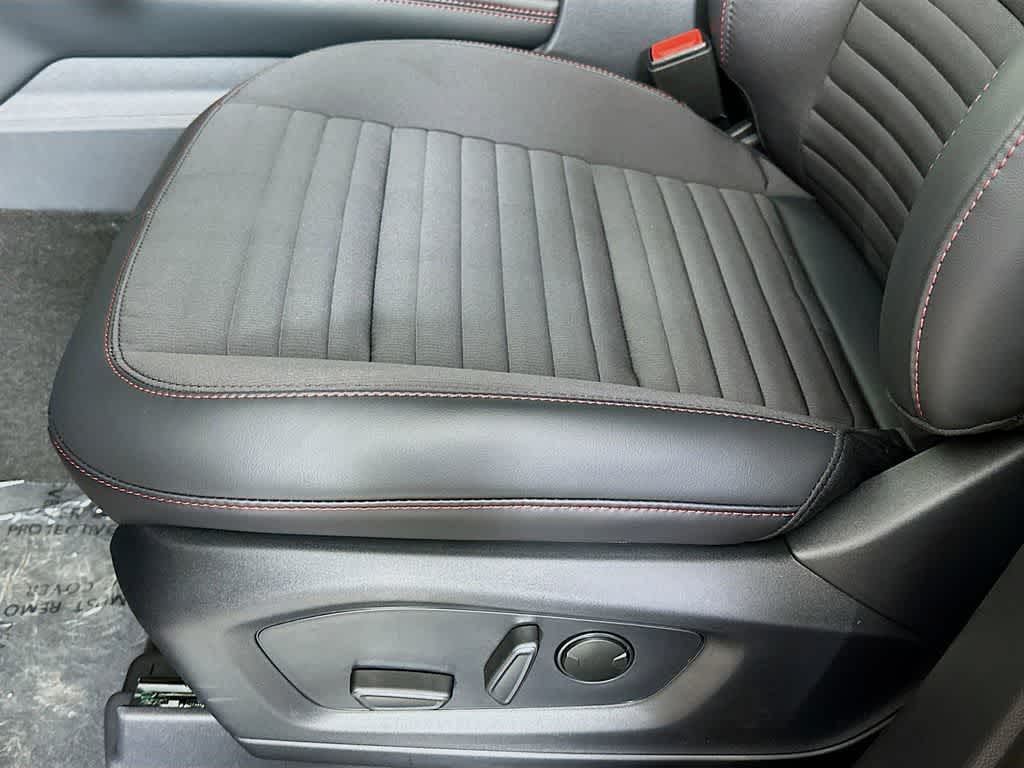 Thumbnail: 2026 Ford Explorer - 30