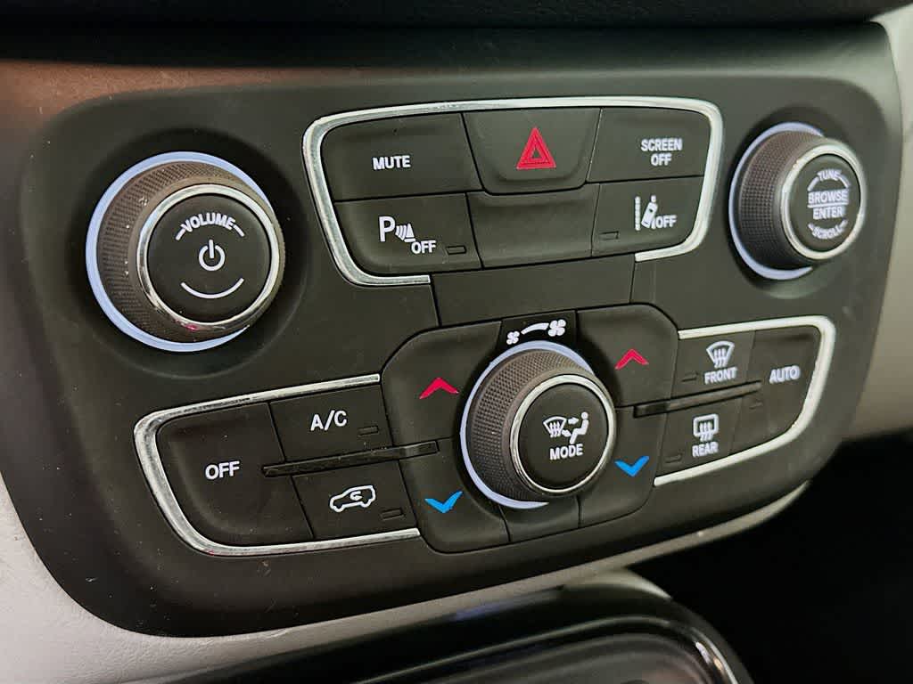 Thumbnail: 2021 Jeep Compass - 18