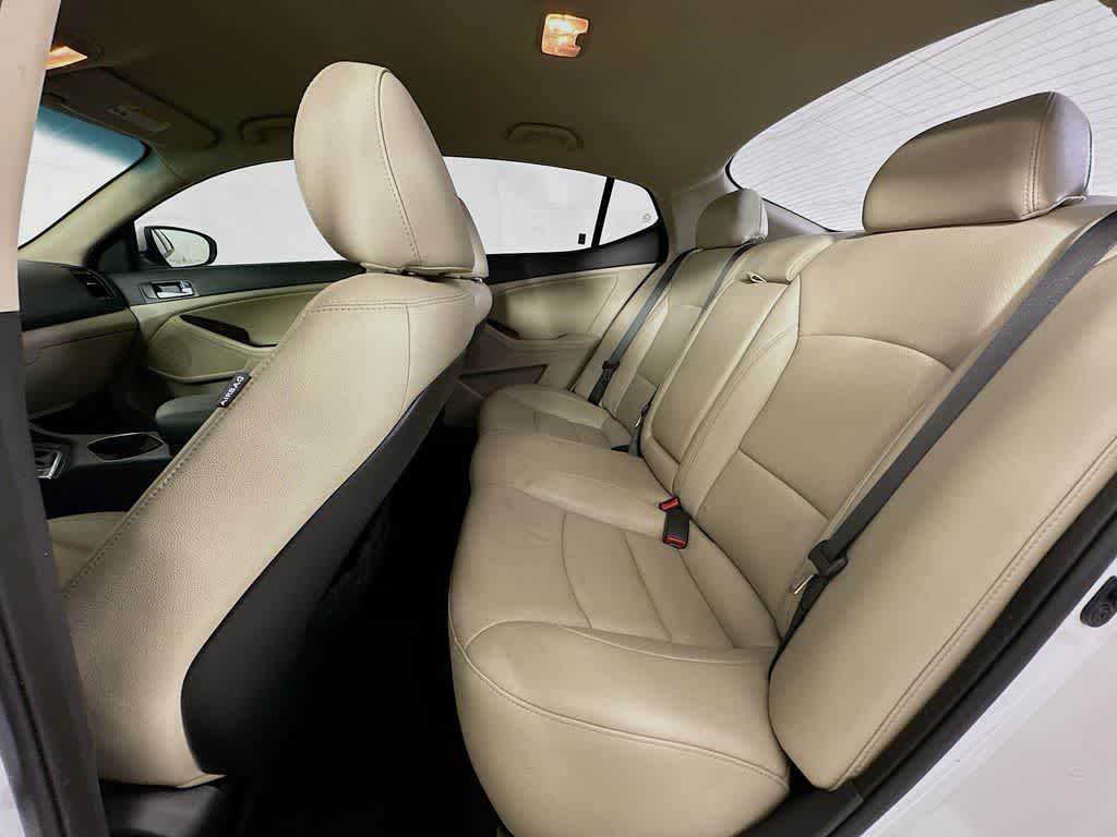 Thumbnail: 2014 Kia Optima - 14