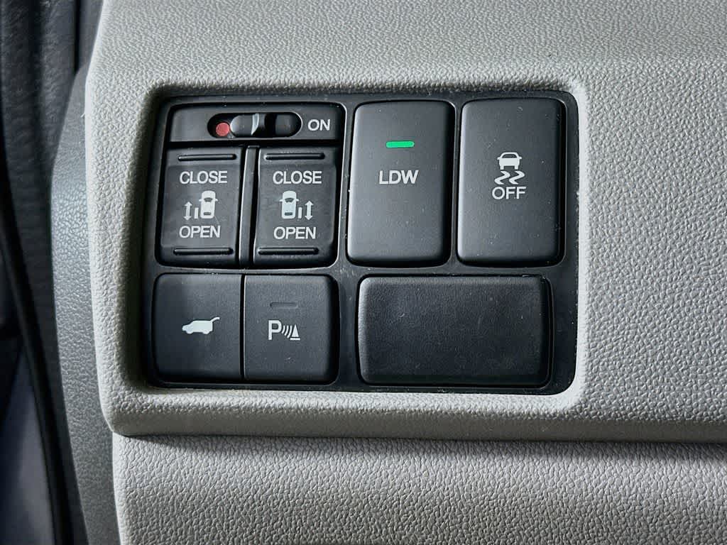 Thumbnail: 2014 Honda Odyssey - 27