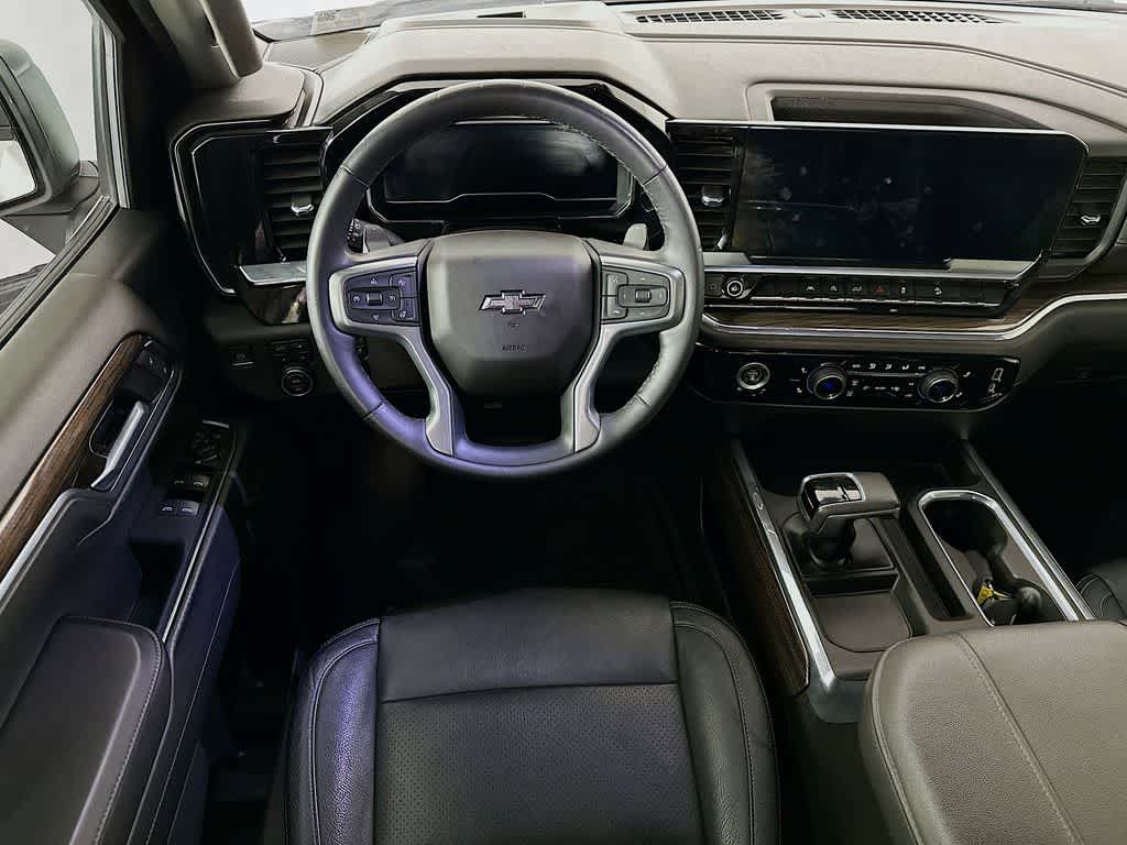 Thumbnail: 2023 Chevrolet Silverado 1500 - 10