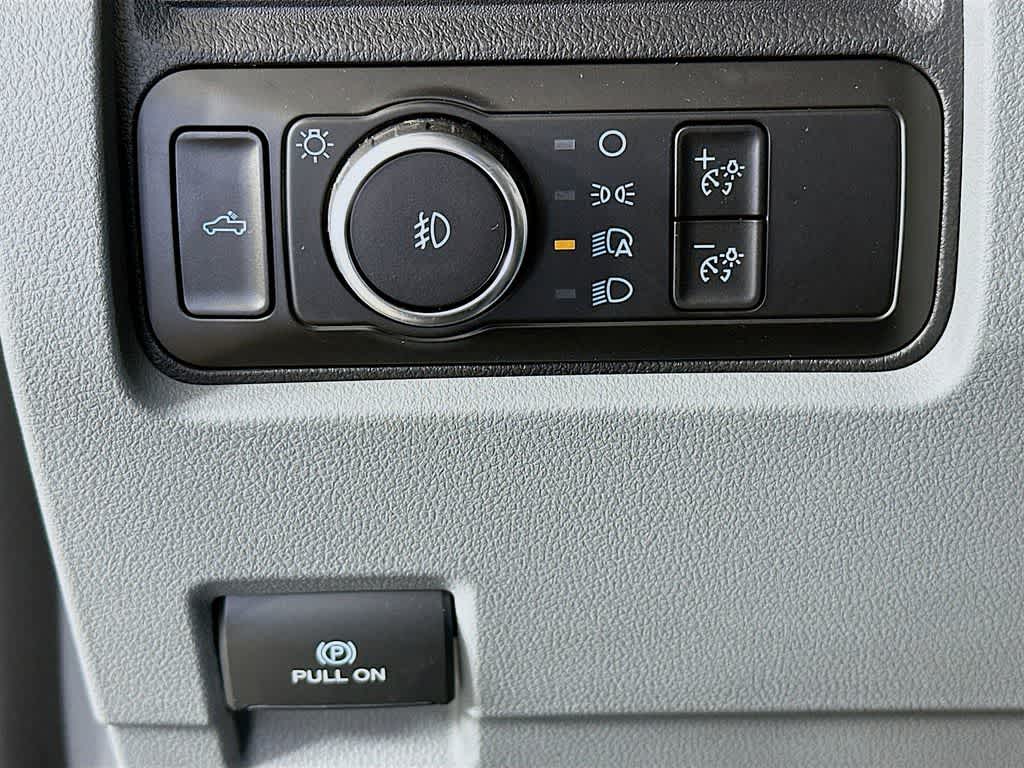 Thumbnail: 2025 Ford F-350 - 26