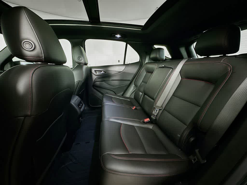 Thumbnail: 2022 Chevrolet Equinox - 14