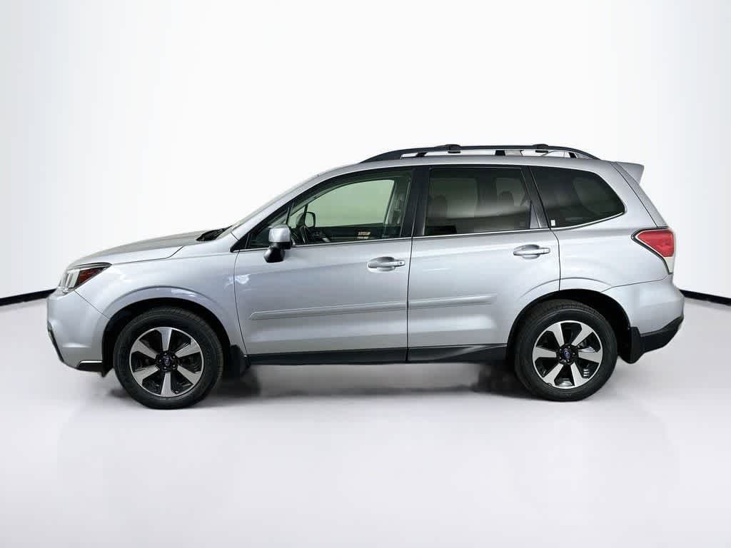 Thumbnail: 2018 Subaru Forester - 3