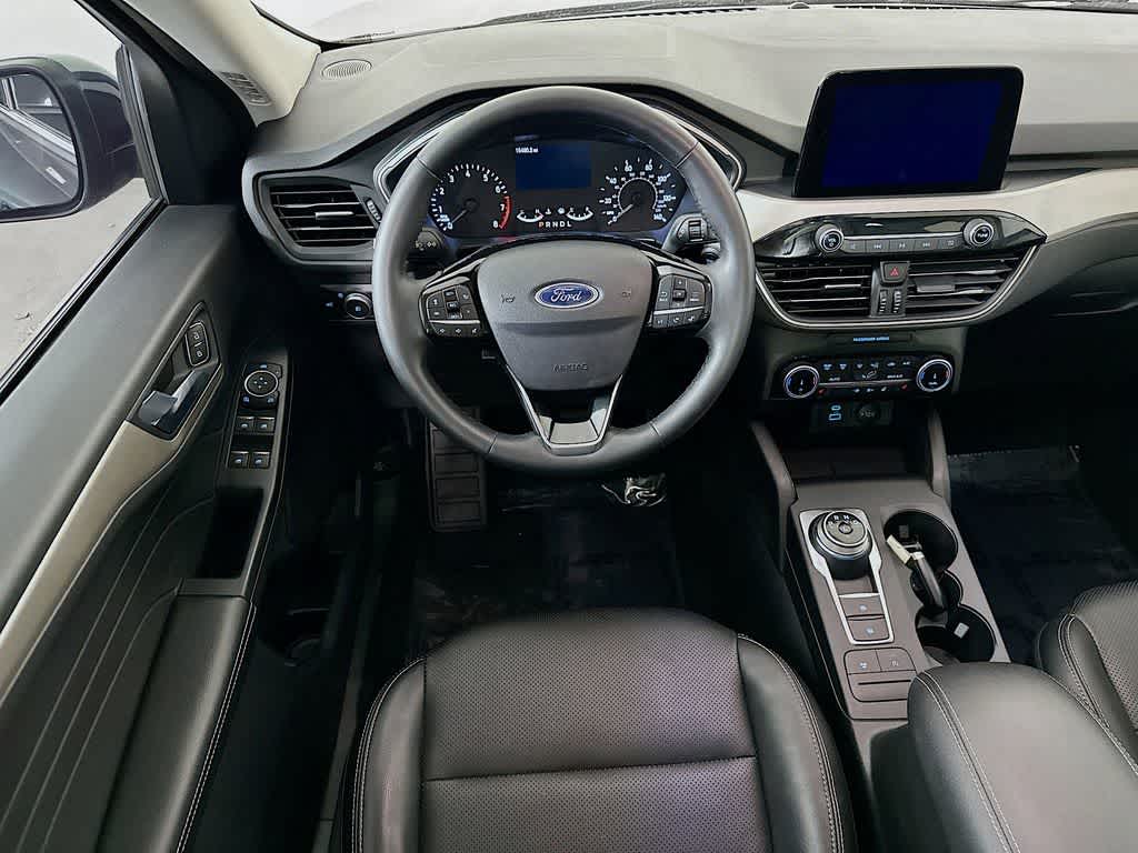 Thumbnail: 2022 Ford Escape - 10