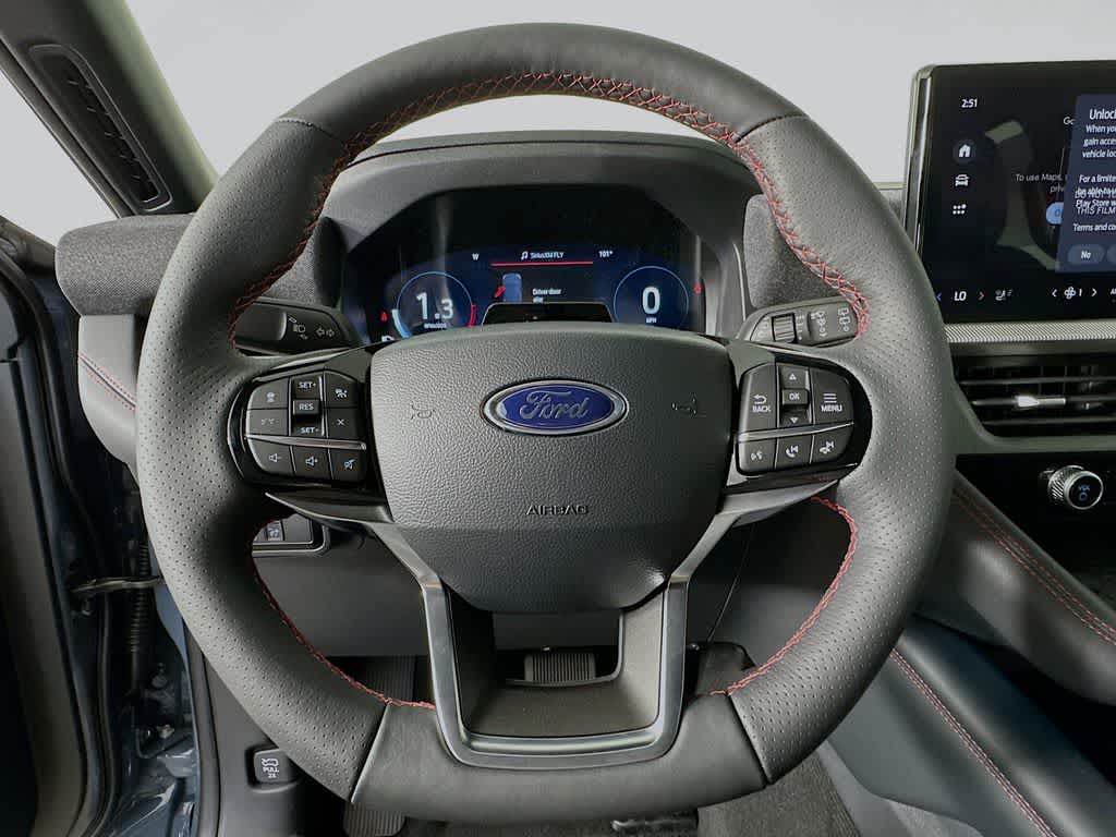 2025 Ford Explorer ST-Line 16