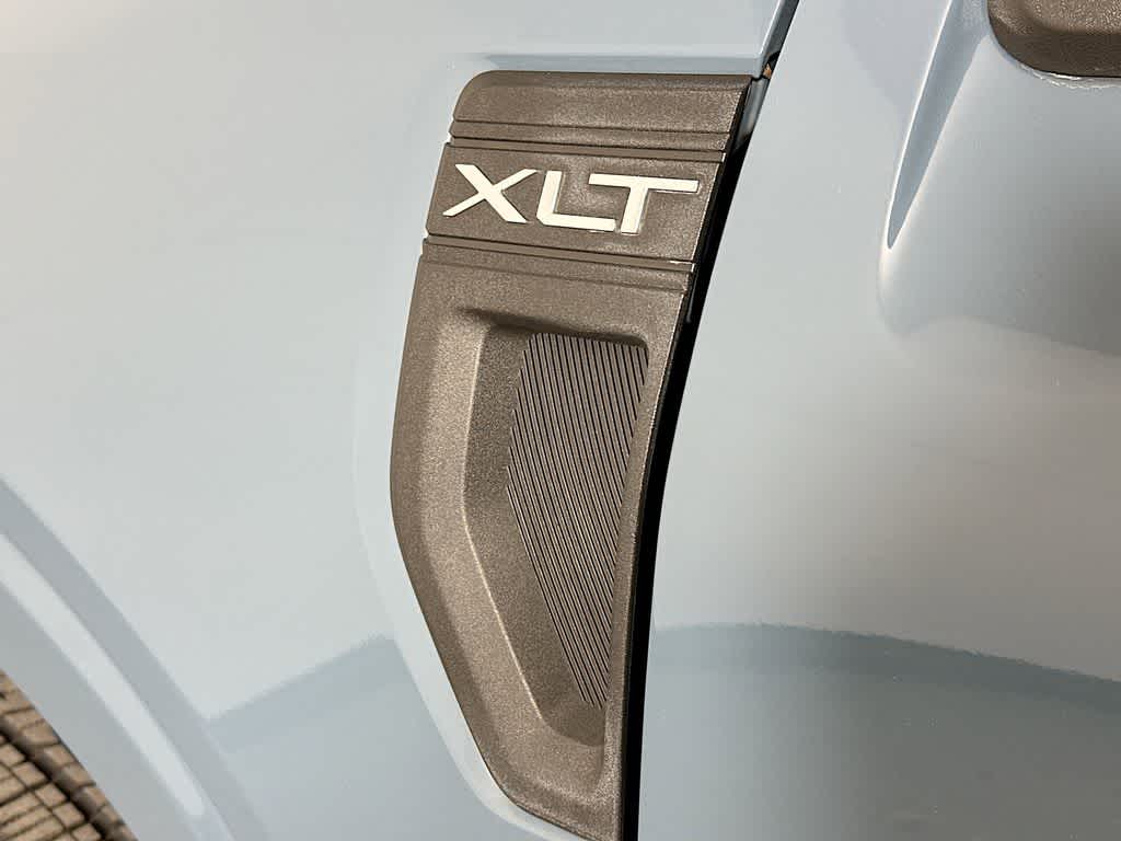 Thumbnail: 2022 Ford Maverick - 7