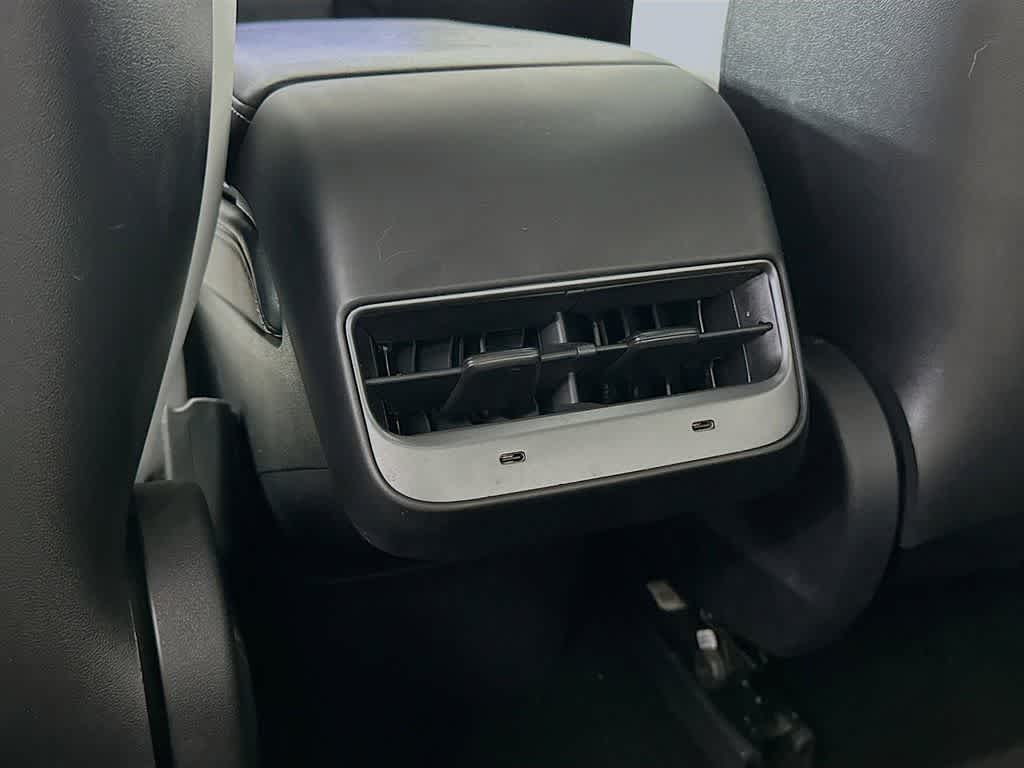 Thumbnail: 2021 Tesla Model 3 - 12
