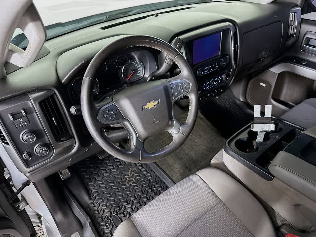 Thumbnail: 2017 Chevrolet Silverado 1500 - 2