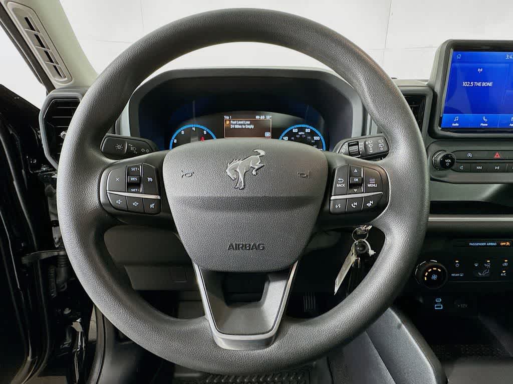 Thumbnail: 2022 Ford Bronco Sport - 15