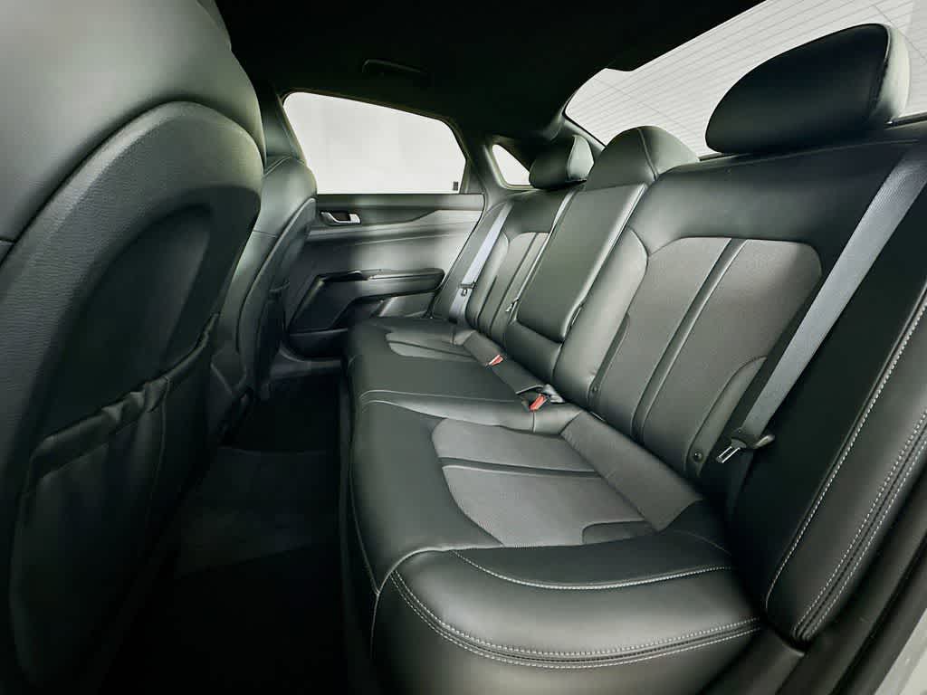 Thumbnail: 2021 Kia K5 - 13