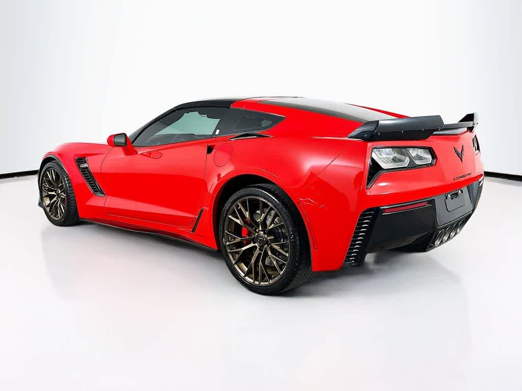Thumbnail: 2015 Chevrolet Corvette - 4
