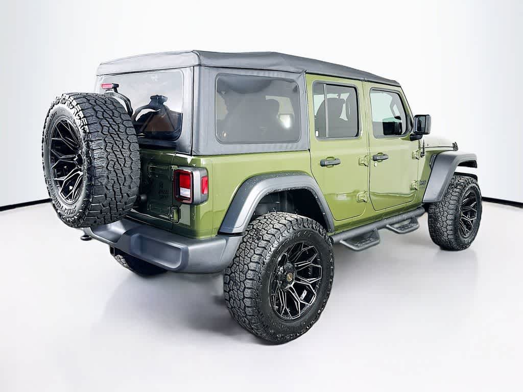 Thumbnail: 2021 Jeep Wrangler - 25