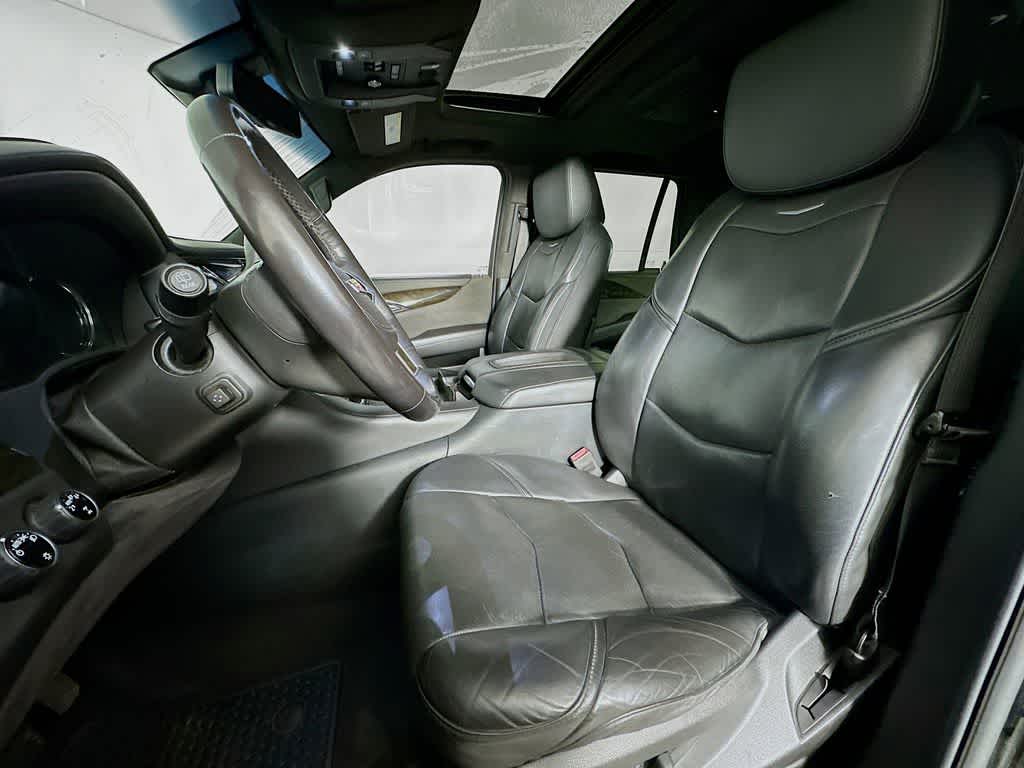 Thumbnail: 2018 Cadillac Escalade - 12