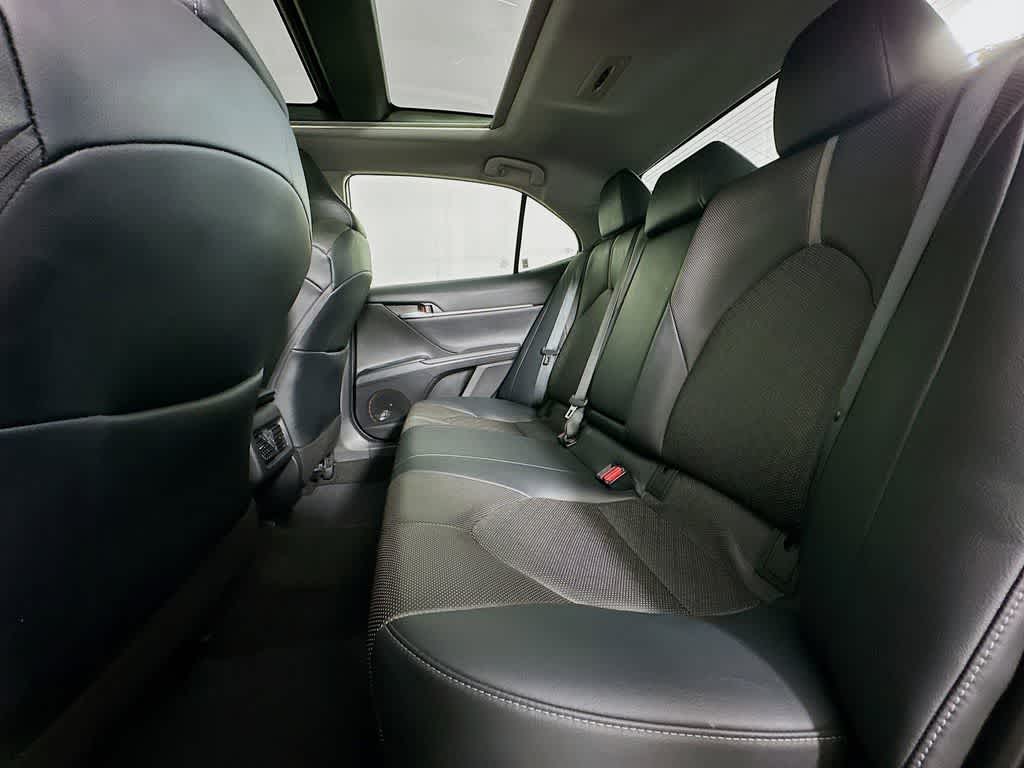 Thumbnail: 2020 Toyota Camry - 14