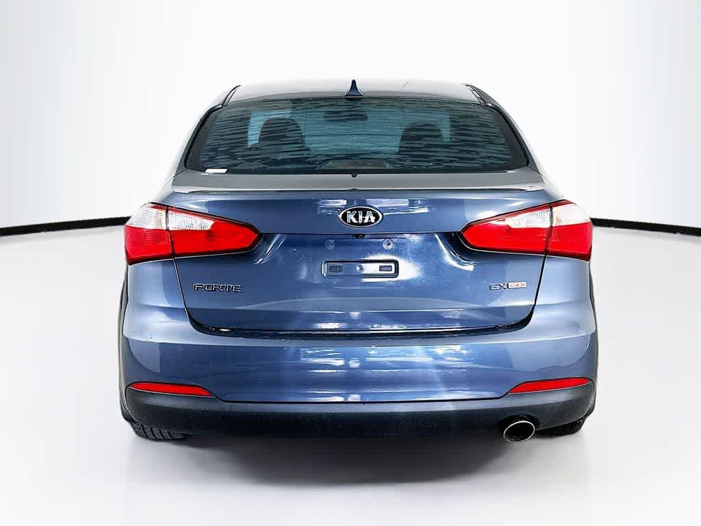 Thumbnail: 2016 Kia Forte - 5